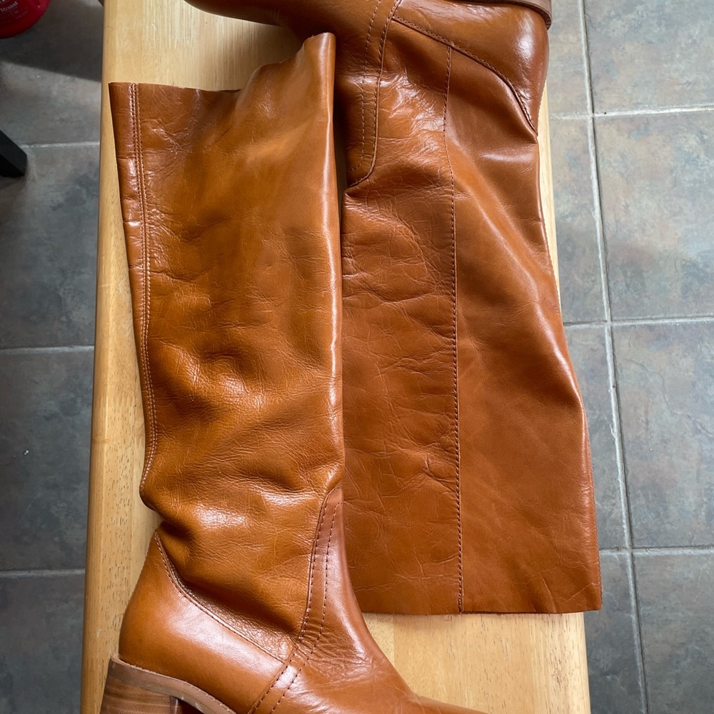 Women's Tan Leather Boots